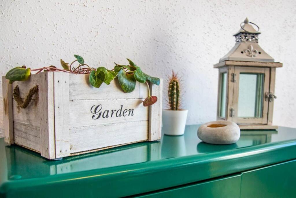 Bright 7th Floor With Balcony & View Leilighet